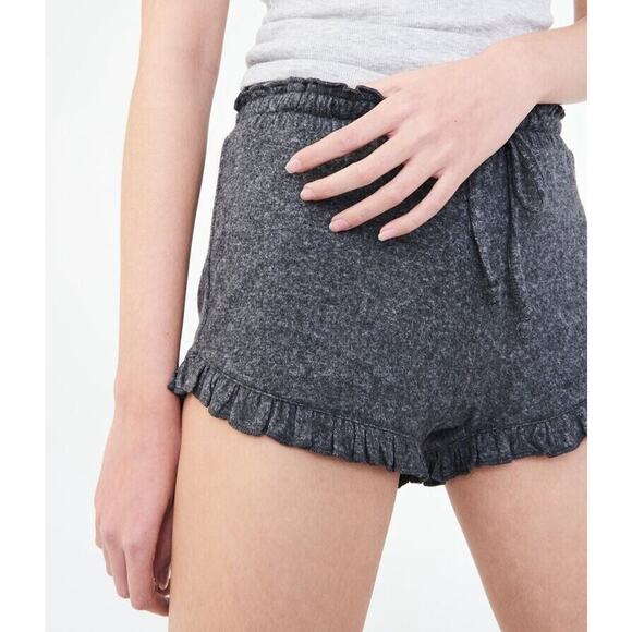 NWT Chaser Women's Soft Cozy Gray Low Rise Ruffle Hem Drawstring Shorts Sz M - Picture 6 of 12